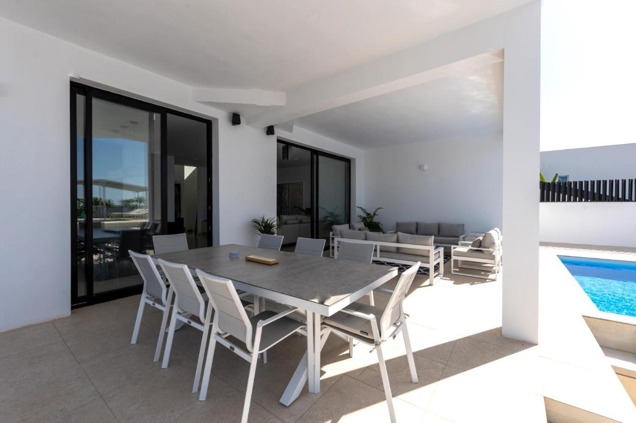 Villa Andrea, Quiet Luxury, Sunset With Sea Views 阿德耶 外观 照片
